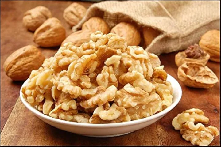 Premium Walnut Akhrot 1 Kg